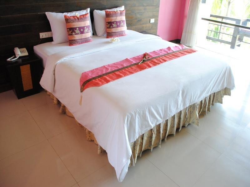 Grand Thai House Курортный комплекс Ламаи-Бич