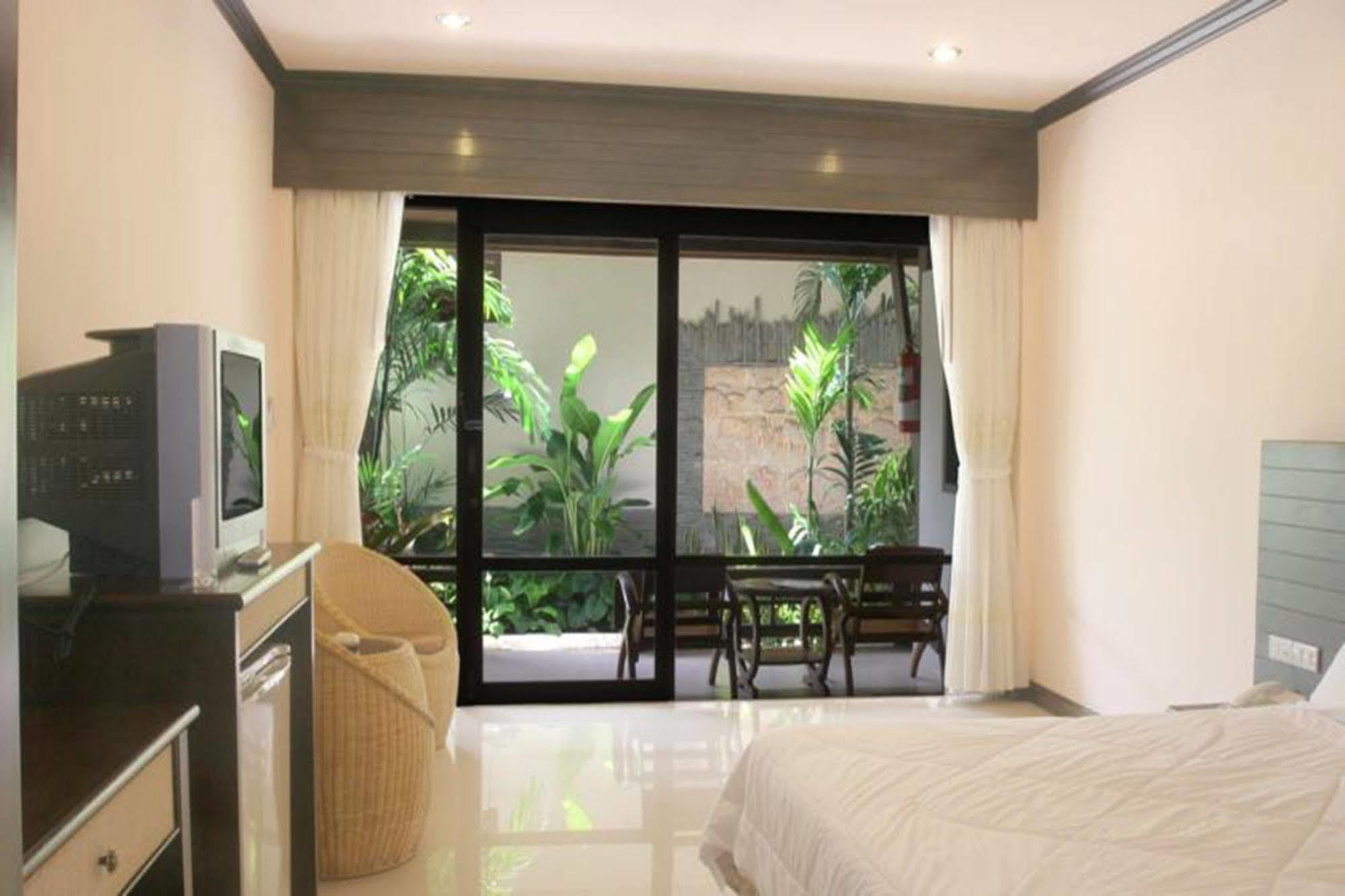 Grand Thai House Курортный комплекс Ламаи-Бич